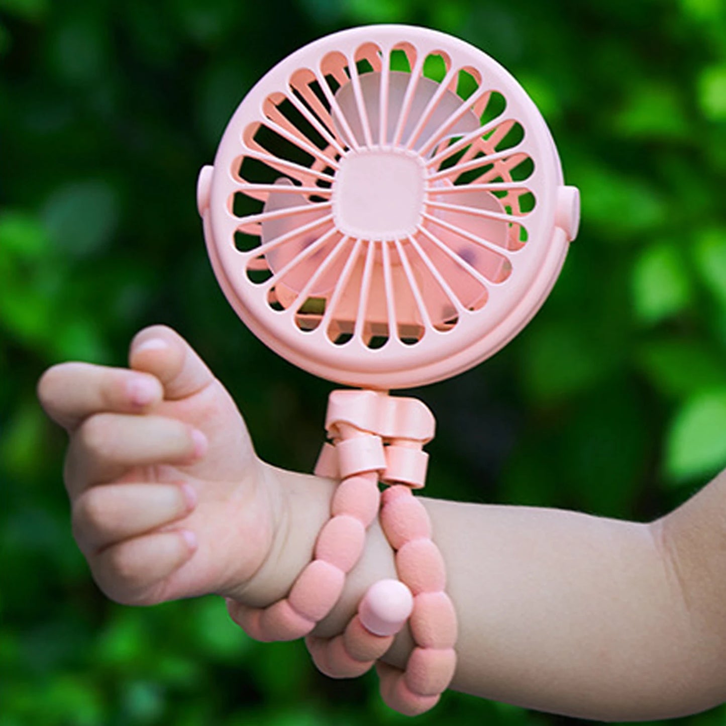 FlexBreeze™ Rechargeable Portable Tripod Fan